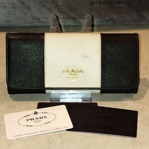 PRADA SAFFIANO LEATHER BLACK & WHITE COLORBLOCK BI-FOLD LONG WALLET #224